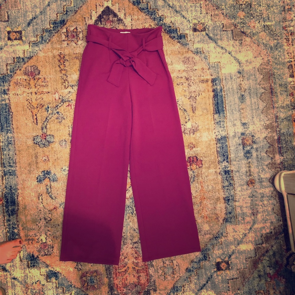 LEITH size small, purple wide leg pant.